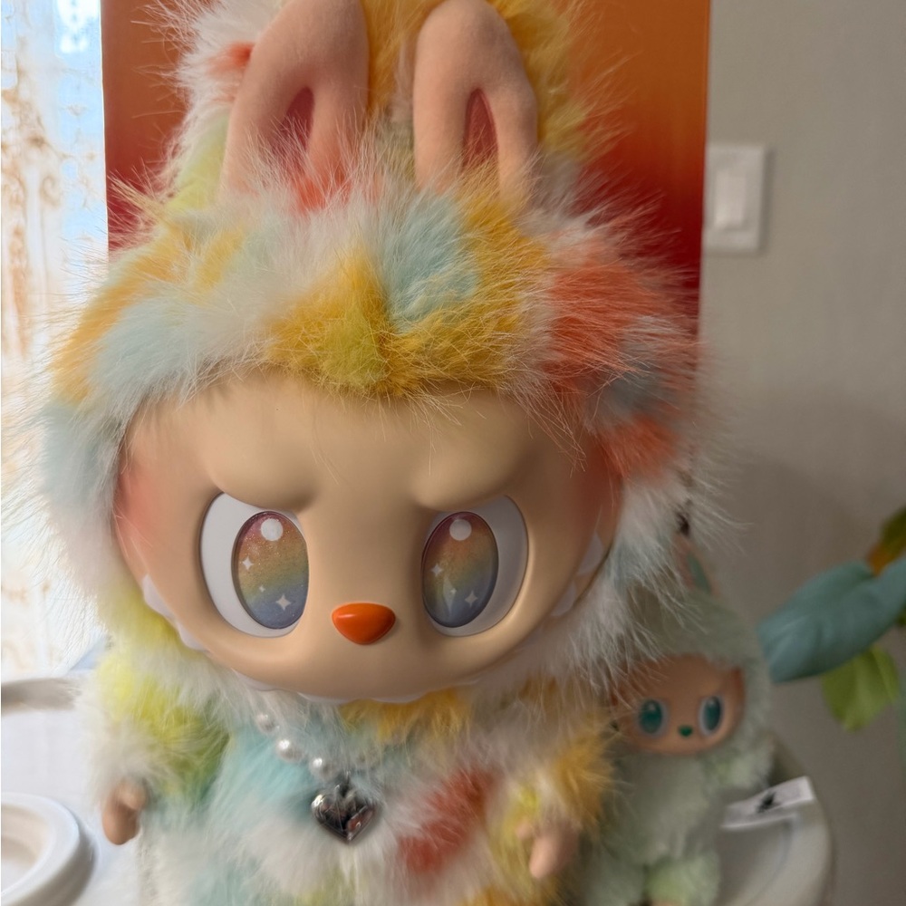 New.. still Sealed..Labubu, Big into Energy
I took a picture of my own Labubu - Picture 4 of 6